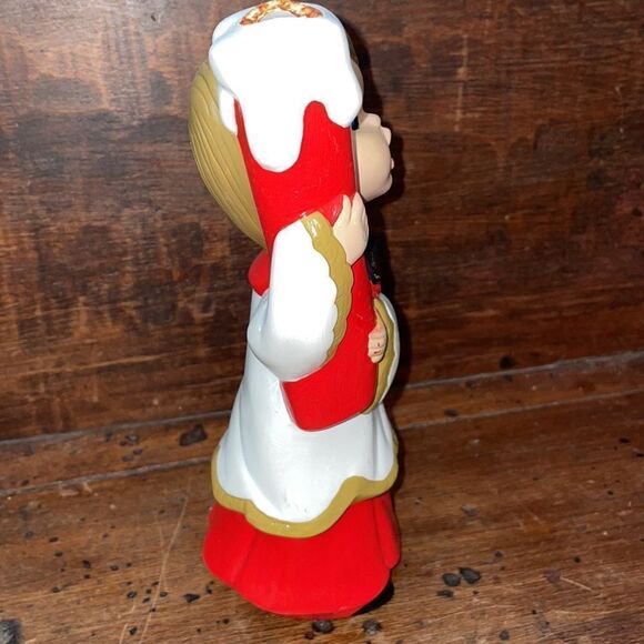 Vtg ceramic choir boy caroling with candle Christmas decoration - Picture 4 of 8